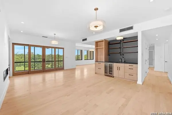 4001 N New Braunfels #APT 302A, San Antonio, TX 78209
