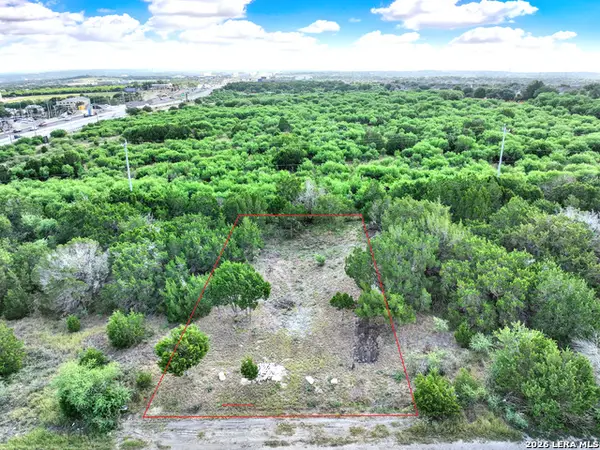 5908 Holly Ln, Cibolo, TX 78108