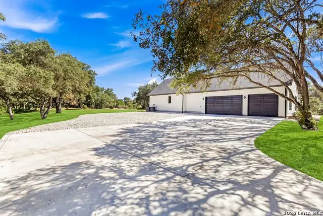 10005 Saxet Dr, Boerne, TX 78006 - #3
