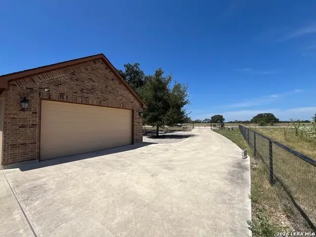 828 Martingale, Bandera, TX 78003 - #2