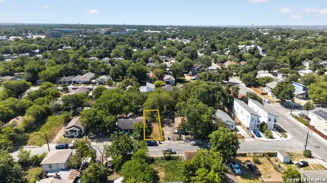 1818 E Crockett St, San Antonio, TX 78202 - #2