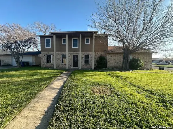 4402 Lakewood Dr, San Antonio, TX 78220