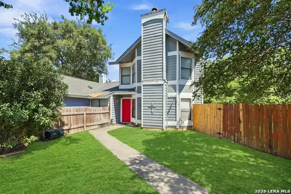 11710 Spring Ridge Dr, San Antonio, TX 78249