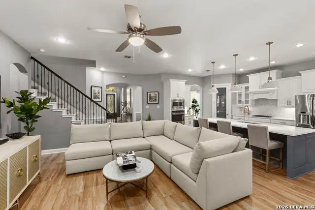 8113 Hyacinth Trce, Boerne, TX 78015 - #1