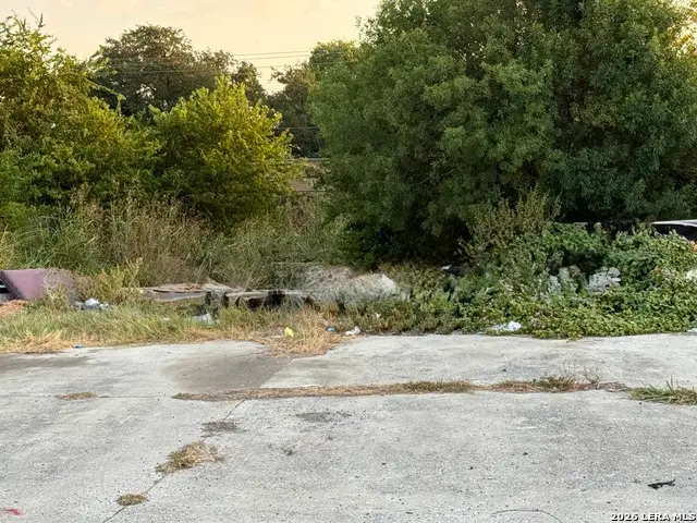 6711 Brothers Ln, San Antonio, TX 78239 - #2