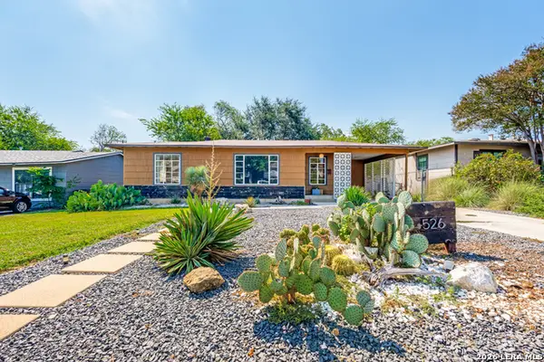 526 Sumner Dr, San Antonio, TX 78209