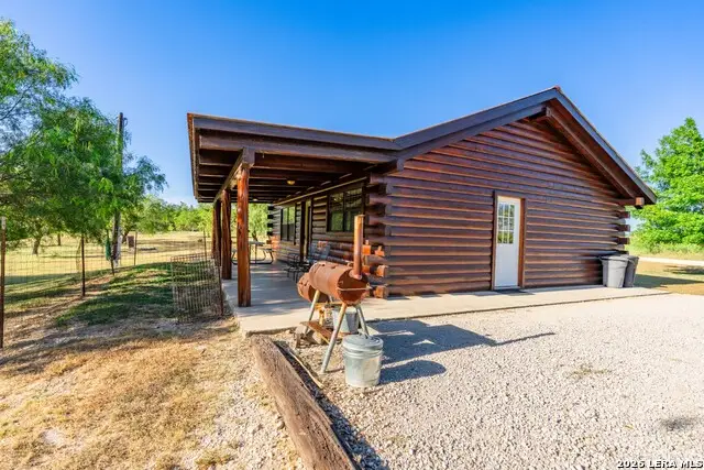 28 Private Road 3855, Utopia, TX 78884 - #1