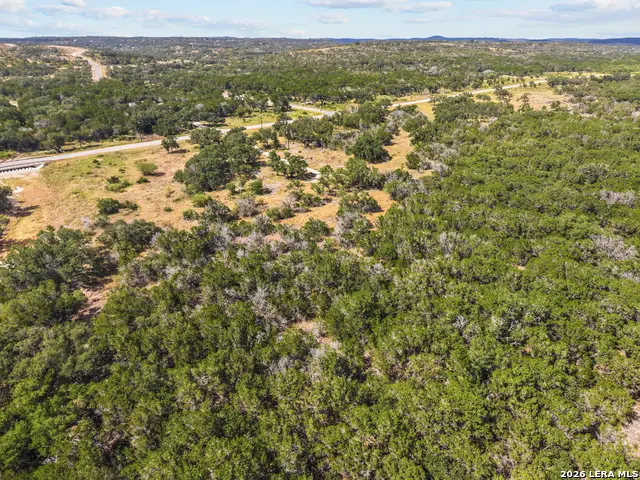 801 Grand Oaks, Hondo, TX 78861 - #3