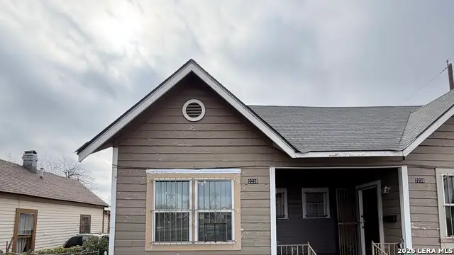 2236 N Interstate 35, San Antonio, TX 78208 - #2