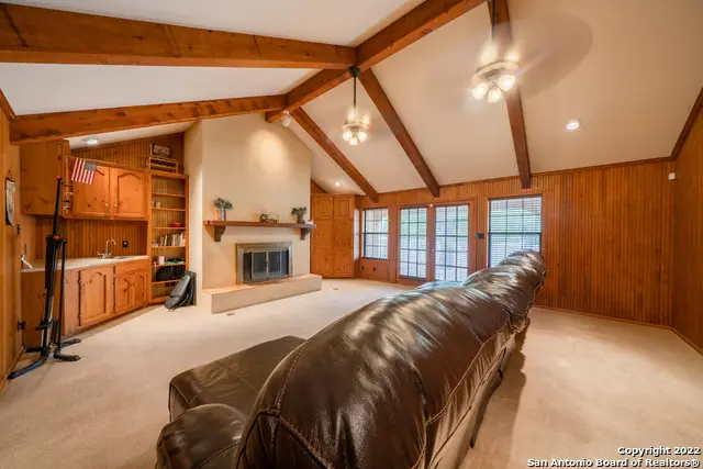 101 Encino Park, Devine, TX 78016 - #3