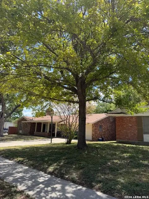 306 Enchanted Dr, San Antonio, TX 78216