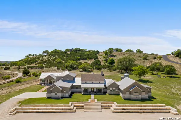 283 Soaring Eagles Dr, Fredericksburg, TX 78624