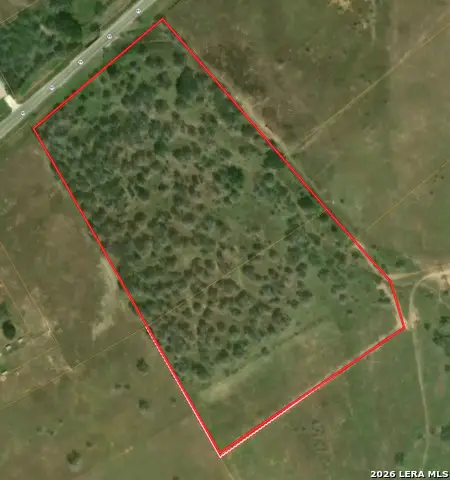 5668 State Highway 97, Floresville, TX 78114