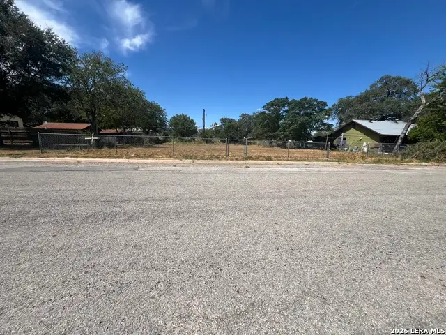 409 Ave D, Poteet, TX 78065 - #2