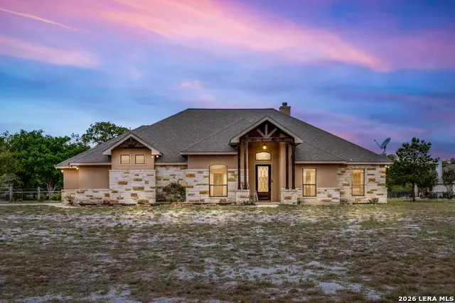 112 S Abrego Xing, Floresville, TX 78114 - #2