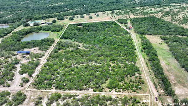 2 County Road 414, McCoy, TX 78113