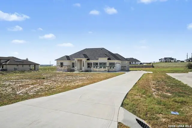 136 Summer Meadow Dr, La Vernia, TX 78121 - #3