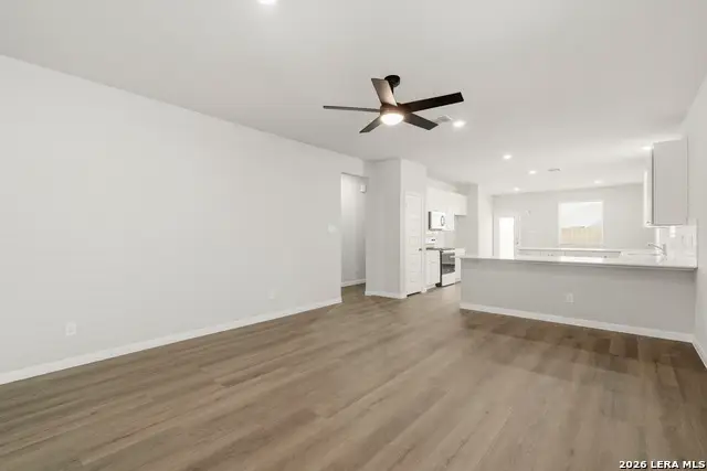 1233 Sweden, Seguin, TX 78155 - #3