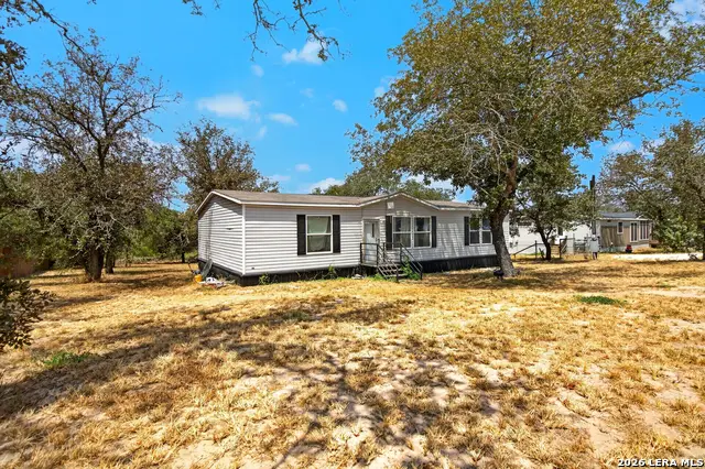 140 Valley View Dr, Poteet, TX 78065 - #3