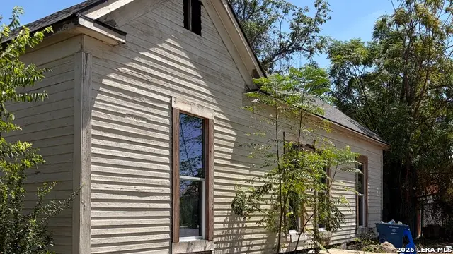 1002 Nolan St, San Antonio, TX 78202 - #1