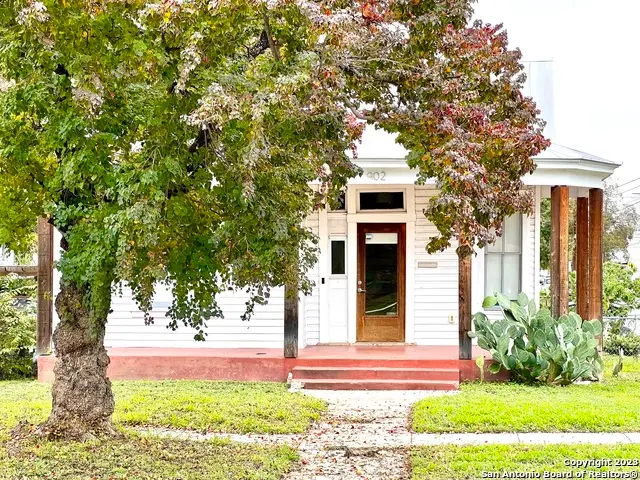 902 N Pine St, San Antonio, TX 78202 - #2