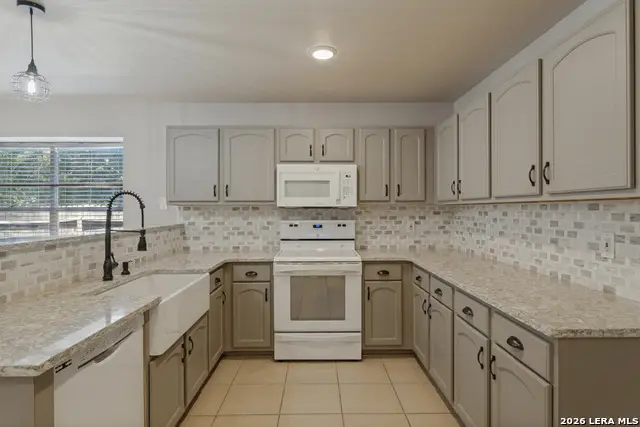 11310 Mentmore, Helotes, TX 78023 - #1