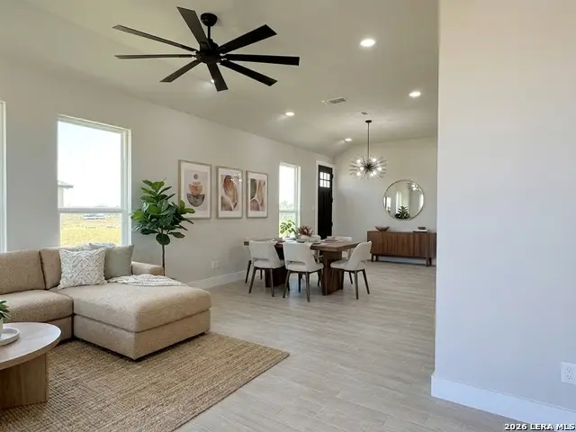 125 Camino Verde Ct, La Vernia, TX 78121 - #3