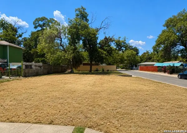 403 S San Bernardo Ave, San Antonio, TX 78237