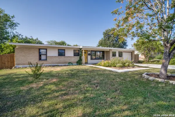 218 Sprucewood Ln, San Antonio, TX 78216