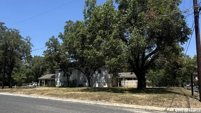 418 Graham St, Boerne, TX 78006 - #3