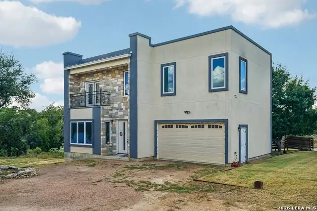 757 Canyon Bnd, Canyon Lake, TX 78133 - #2