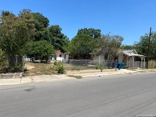 211 Mercedes, San Antonio, TX 78207 - #2