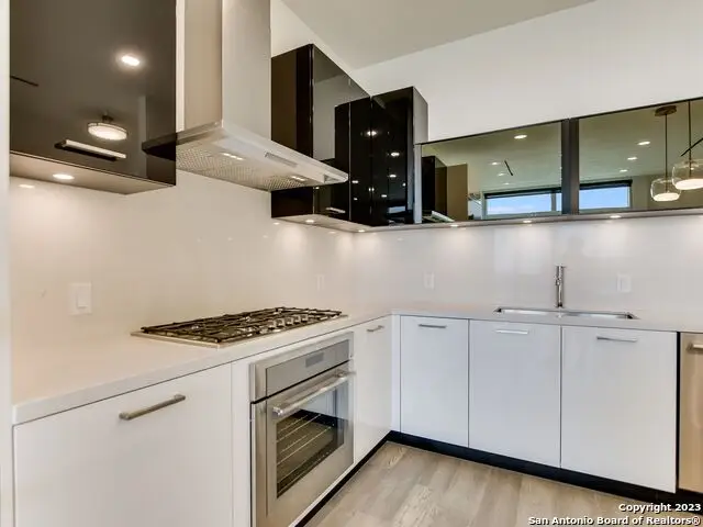 123 Lexington Ave #1403, San Antonio, TX 78205 - #3