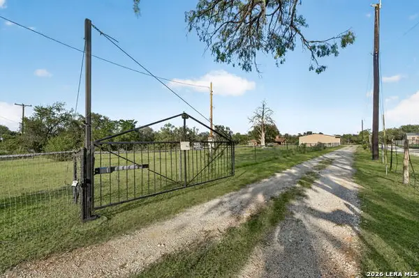 13450 Wheeler Rd, Atascosa, TX 78002