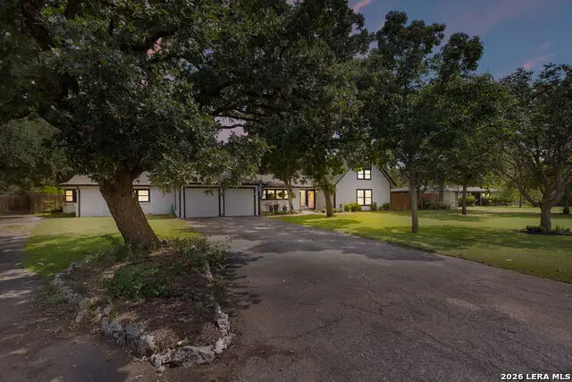 131 Elm Way, Kerrville, TX 78028 - #1