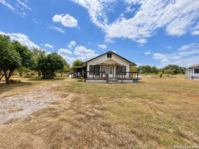 3050 Commerce St, Campbellton, TX 78008 - #1
