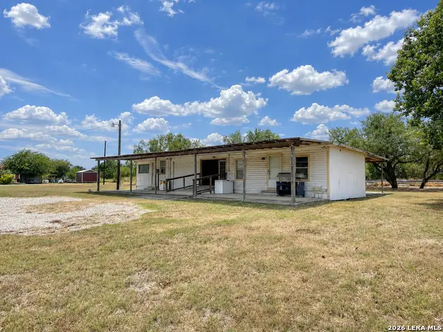 3110 Commerce St, Campbellton, TX 78008 - #2