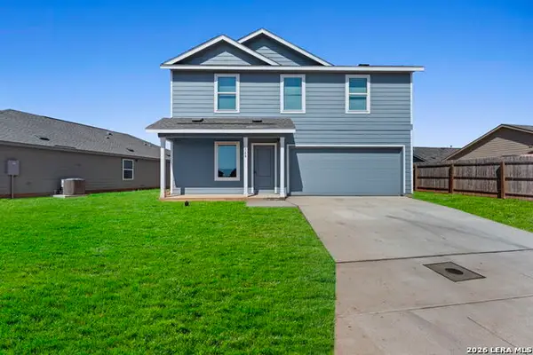 164 Juanita Way, Fredericksburg, TX 78624