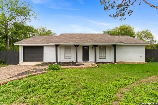 11915 Los Cerros St, San Antonio, TX 78233 - #2