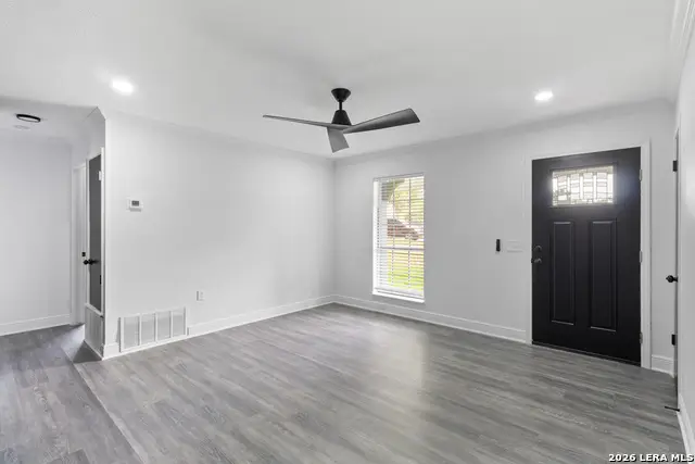 11915 Los Cerros St, San Antonio, TX 78233 - #3