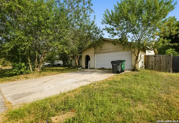 6626 Spring Haven St, San Antonio, TX 78249