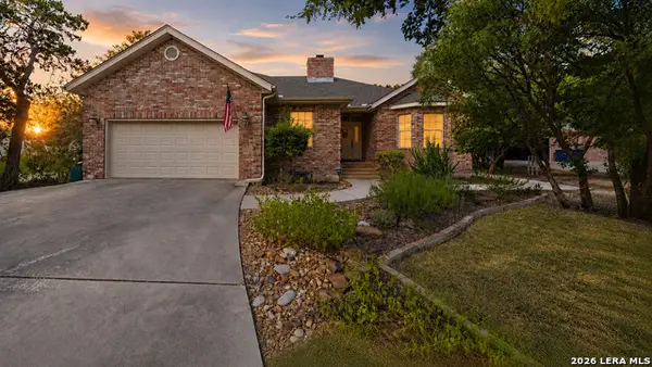 632 Mission View Ct, New Braunfels, TX 78130