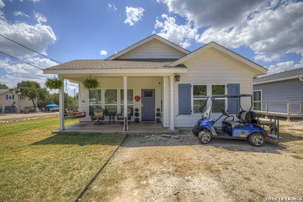 2870 Candlelight, Canyon Lake, TX 78133