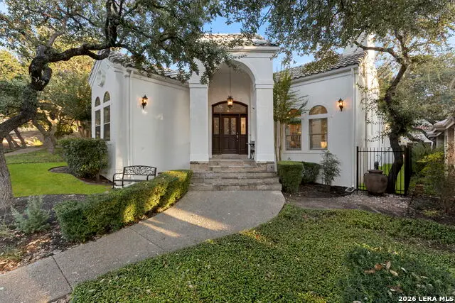 4 Waterford Gln, San Antonio, TX 78257 - #1