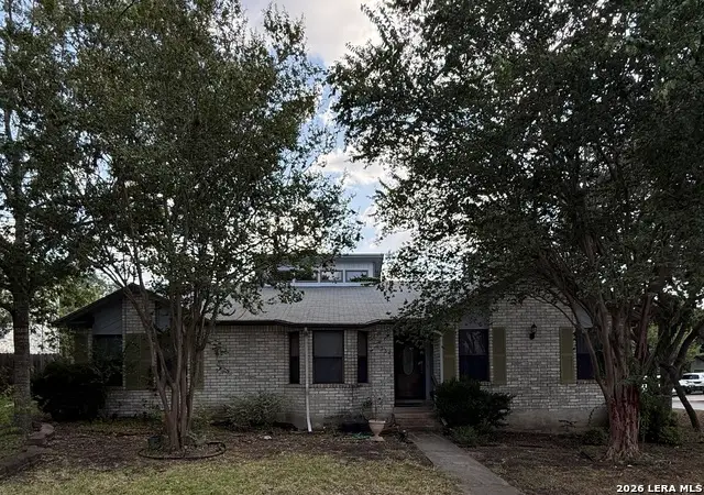 9334 Jorwoods Dr, San Antonio, TX 78250 - #1