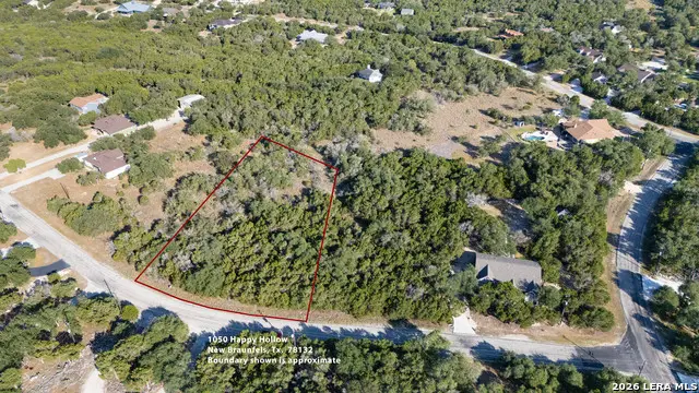 1050 Happy Hollow, New Braunfels, TX 78132 - #2