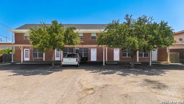 121 Falcon Blvd, Eagle Pass, TX 78852 - #1
