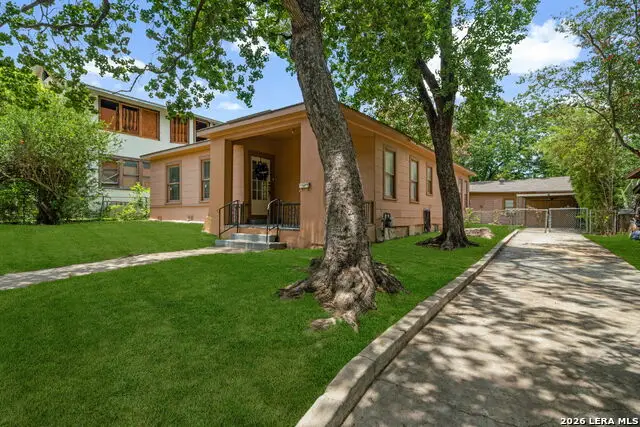 1023 W French Pl, San Antonio, TX 78212 - #2
