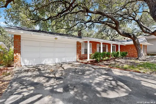 10911 Janet Lee Dr, San Antonio, TX 78230