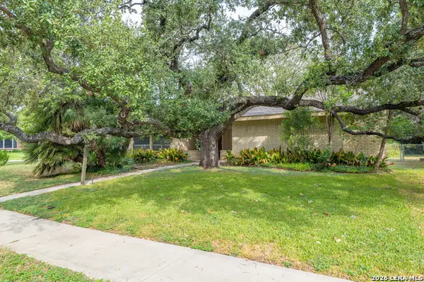 3103 Mindoro Dr, San Antonio, TX 78217